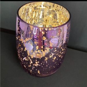 ❤️Pretty Pink mirrored vase/decor, comes with bonus strand of copper lights,NWOT